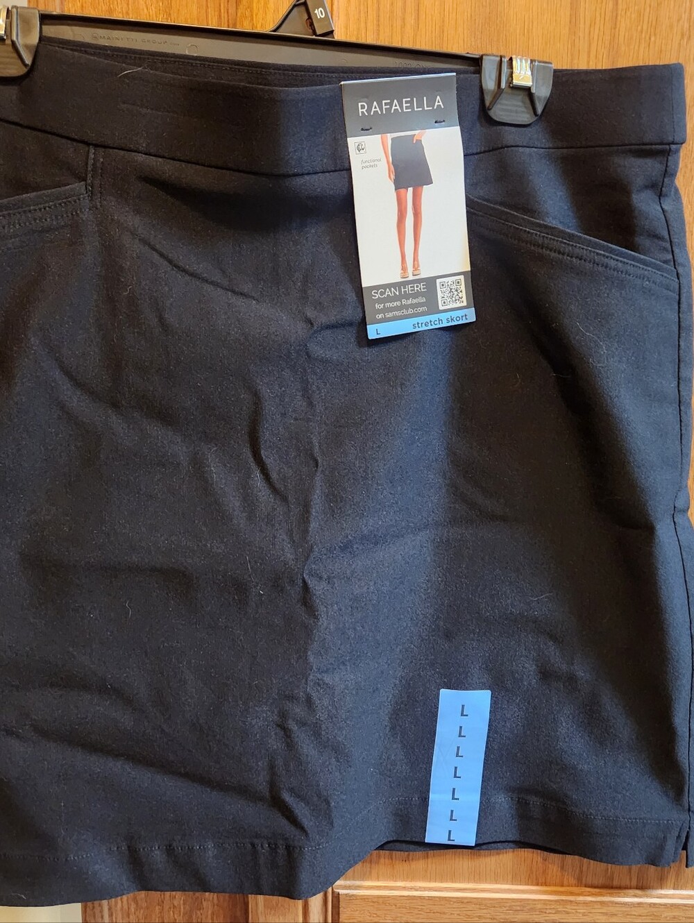 Rafaella Black Pull-On Stretch Skort with Side Pockets